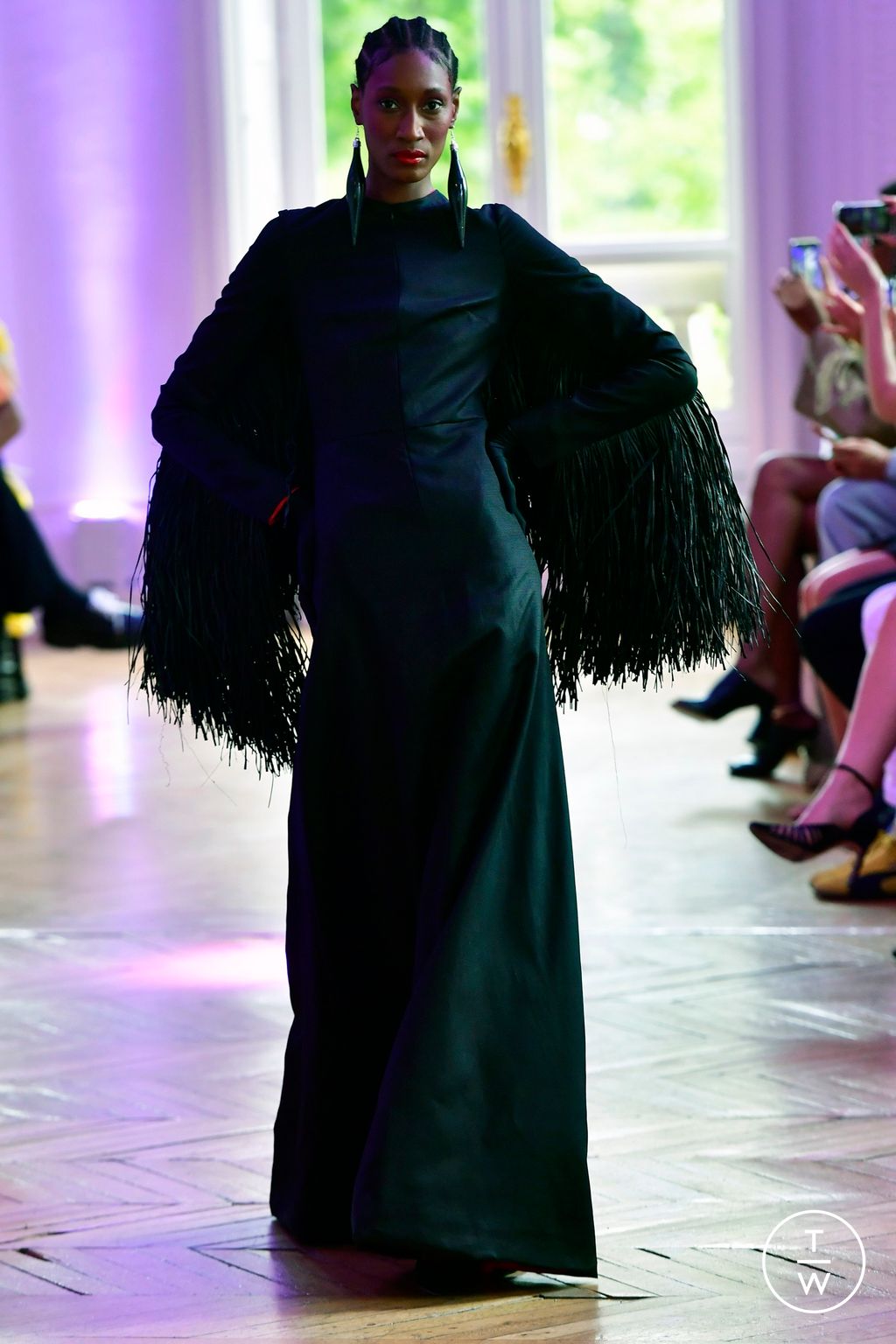 Fashion Week Paris Fall/Winter 2022 look 20 de la collection Imane Ayissi couture