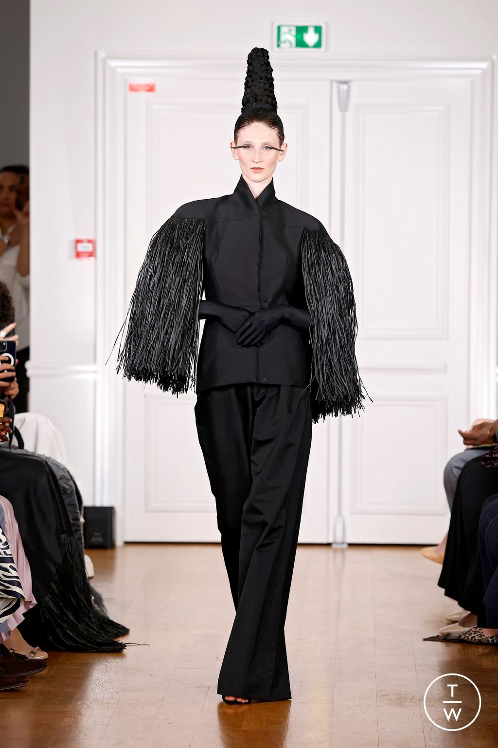 Fashion Week Paris Fall/Winter 2024 look 13 from the Imane Ayissi collection couture