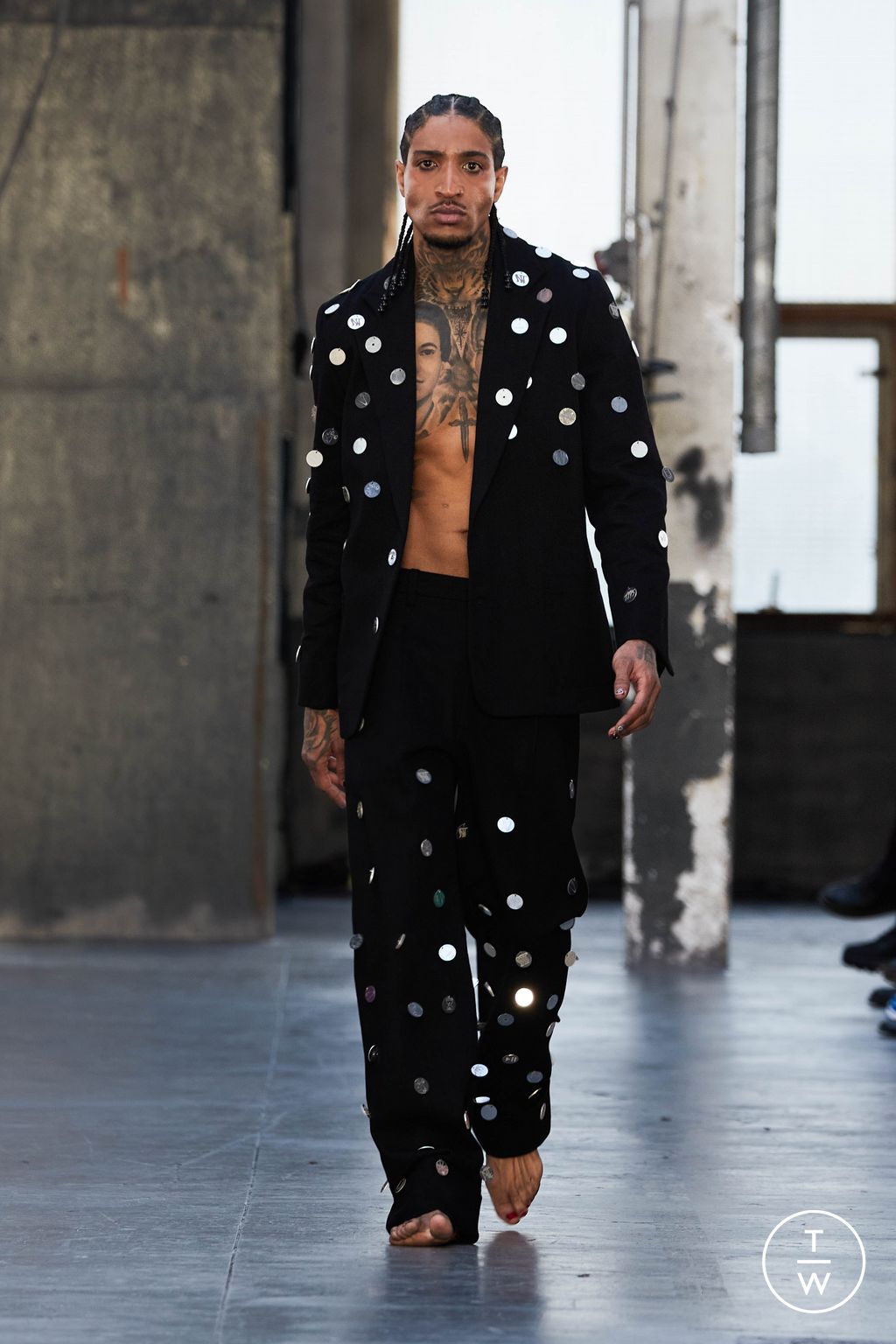 Fashion Week Paris Fall/Winter 2023 look 20 from the Gunther collection menswear