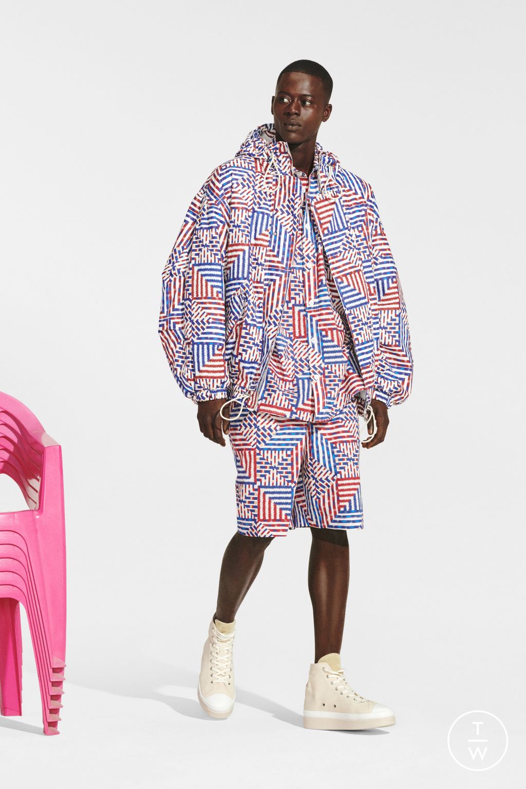 Fashion Week Paris Spring/Summer 2023 look 1 from the Isabel Marant collection menswear