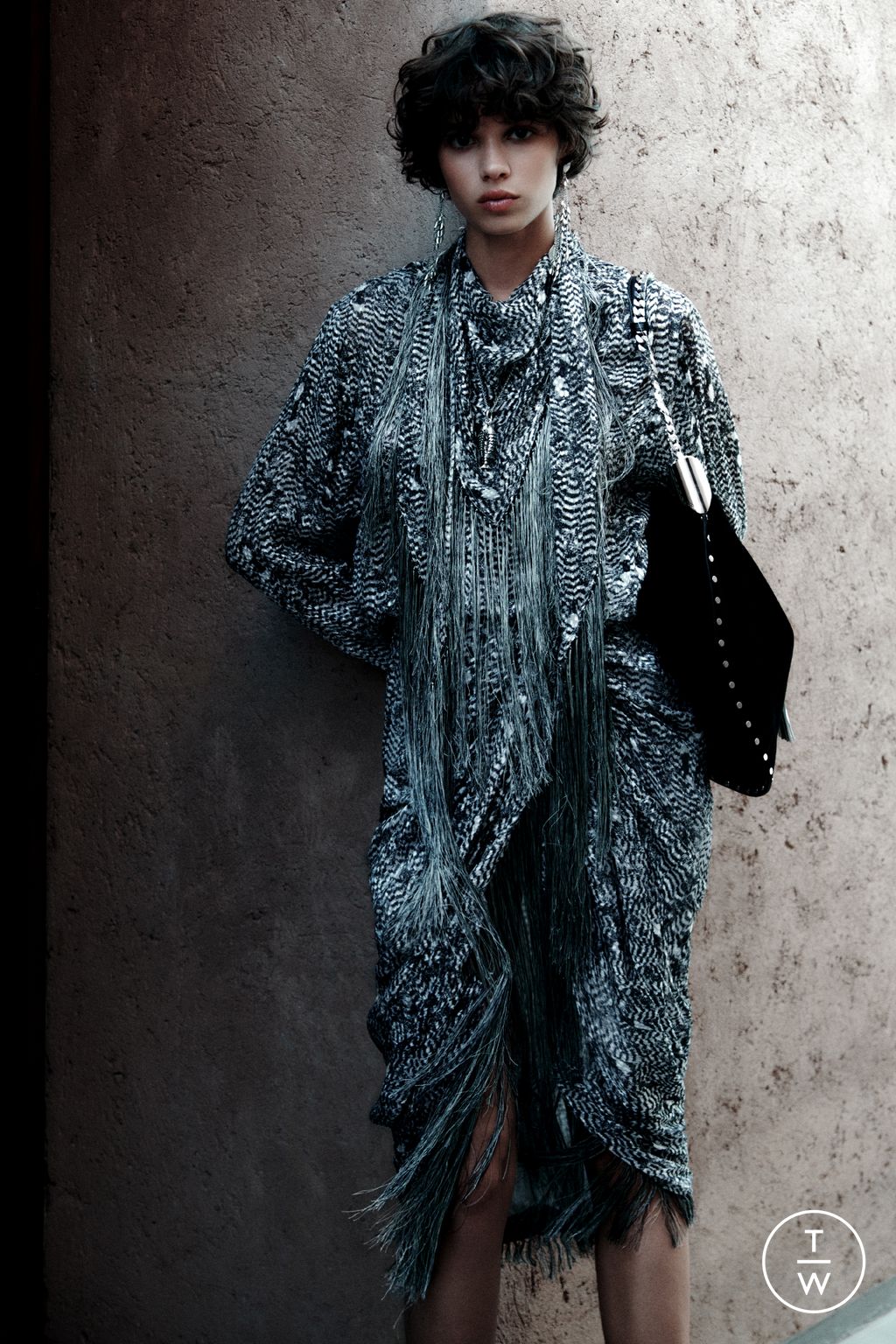 Fashion Week Paris Resort 2025 look 19 de la collection Isabel Marant womenswear