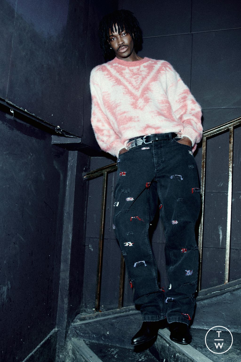 Fashion Week Paris Spring/Summer 2025 look 26 from the Isabel Marant collection 男装