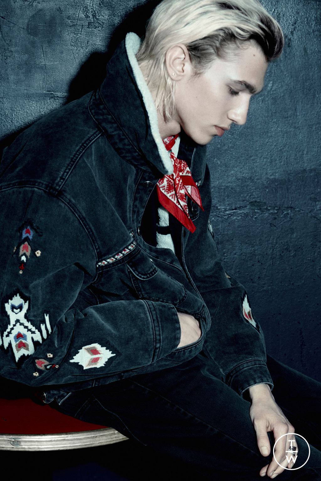 Fashion Week Paris Spring/Summer 2025 look 3 from the Isabel Marant collection menswear