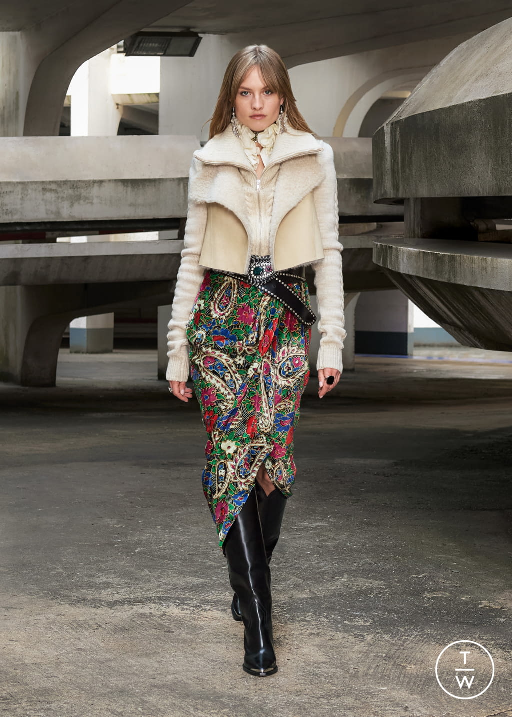 Fashion Week Paris Fall/Winter 2021 look 23 from the Isabel Marant collection womenswear