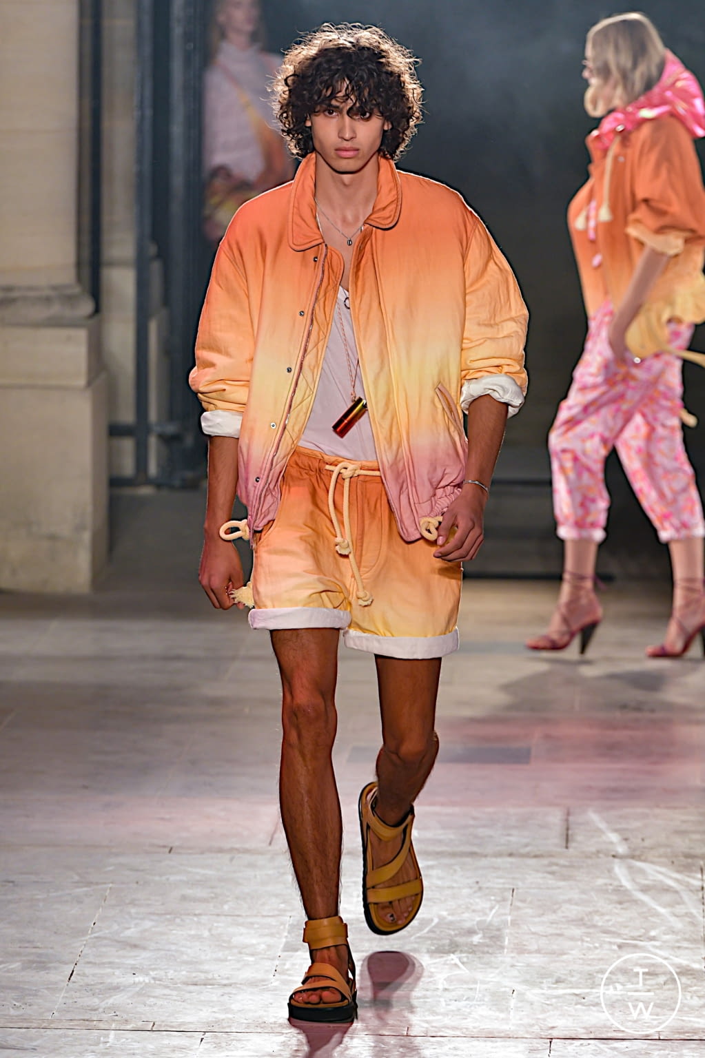Fashion Week Paris Spring/Summer 2022 look 13 from the Isabel Marant collection 女装
