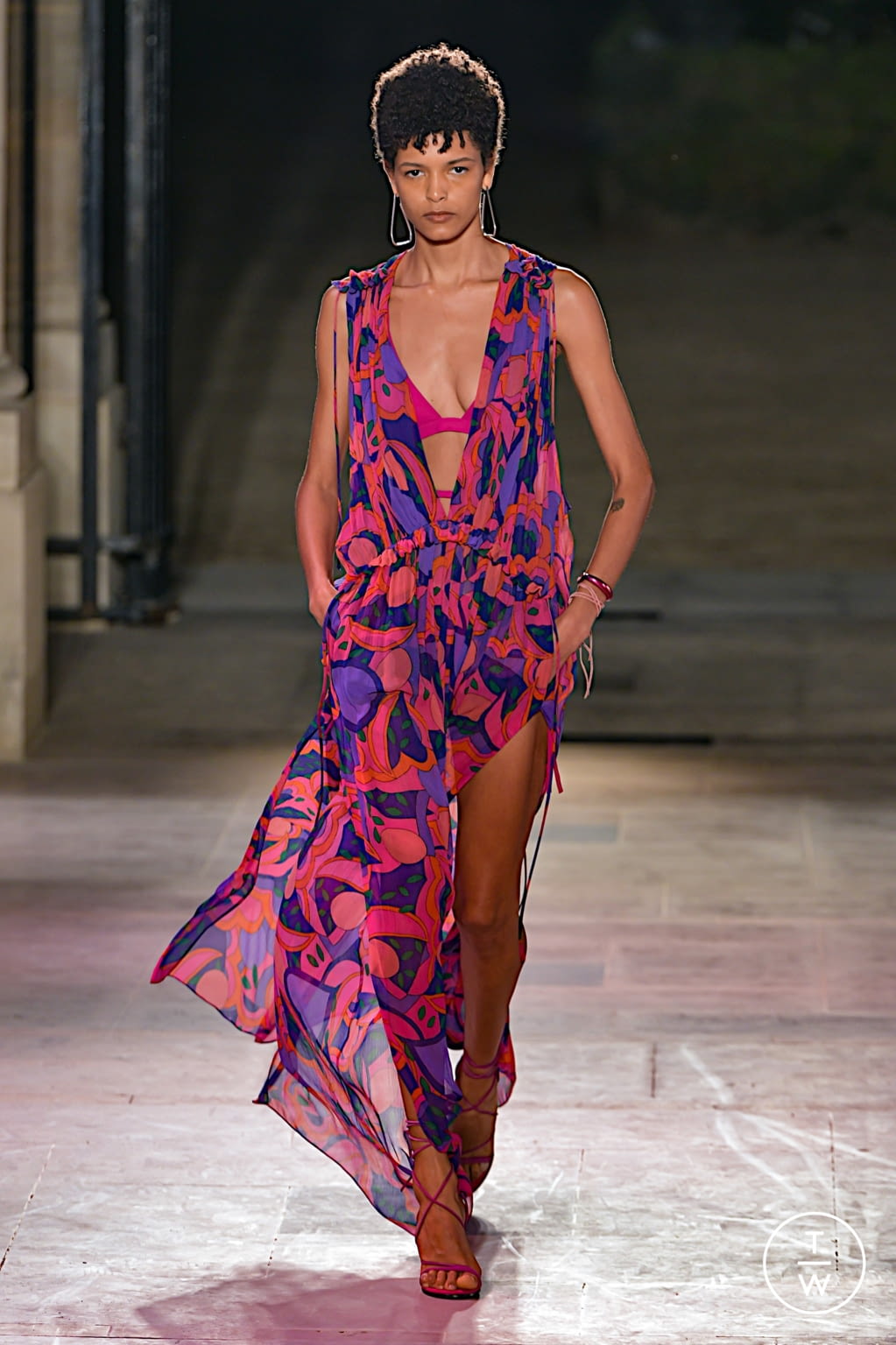 Fashion Week Paris Spring/Summer 2022 look 18 from the Isabel Marant collection womenswear