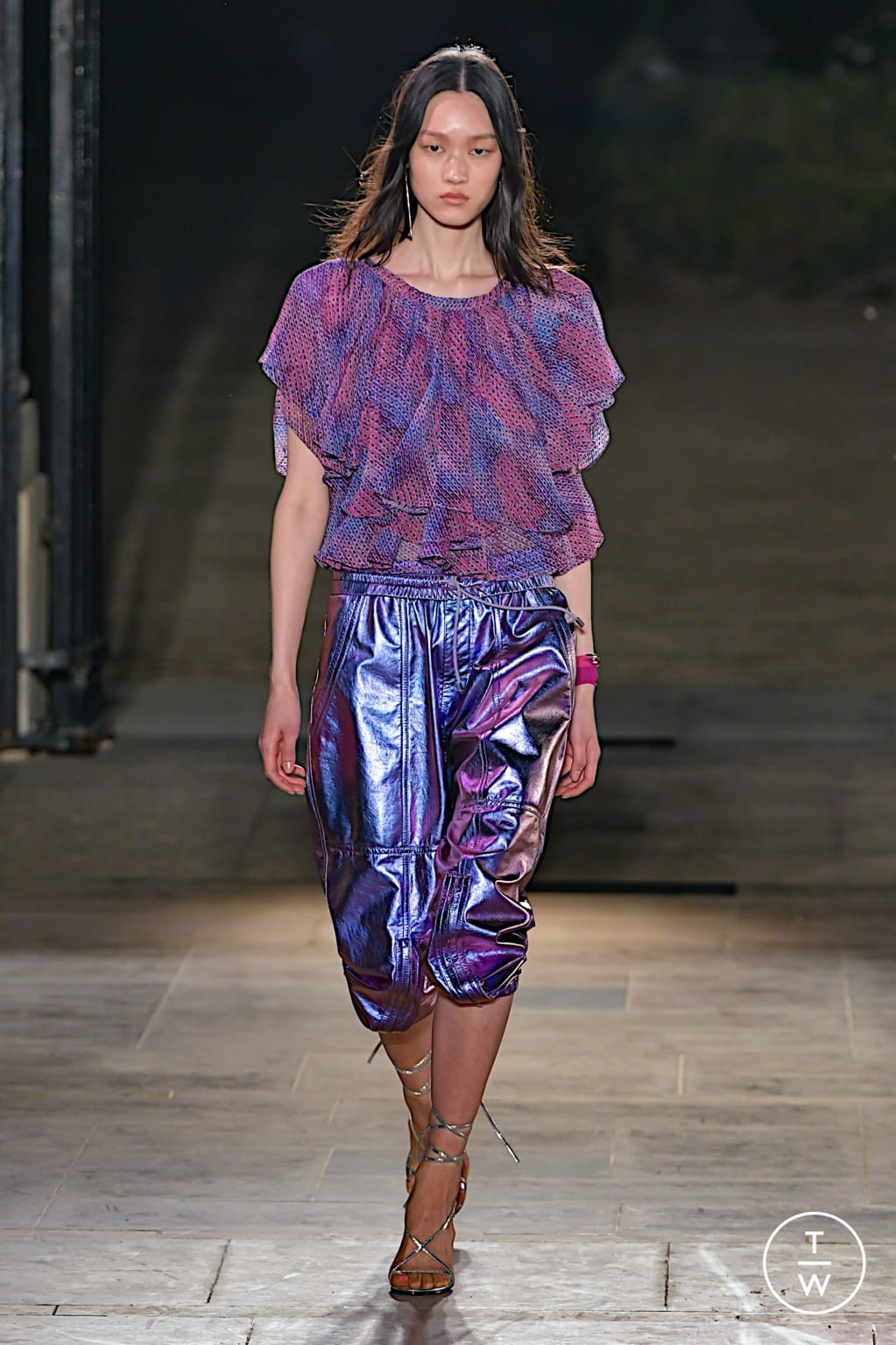 Fashion Week Paris Spring/Summer 2022 look 22 from the Isabel Marant collection 女装