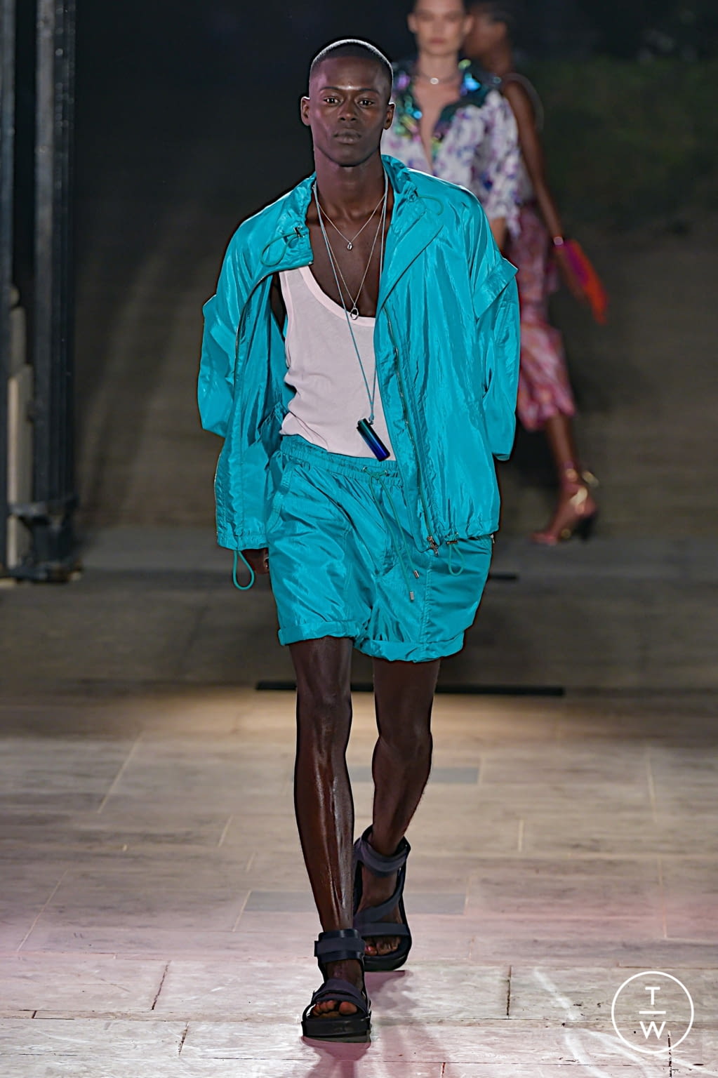 Fashion Week Paris Spring/Summer 2022 look 28 from the Isabel Marant collection 女装