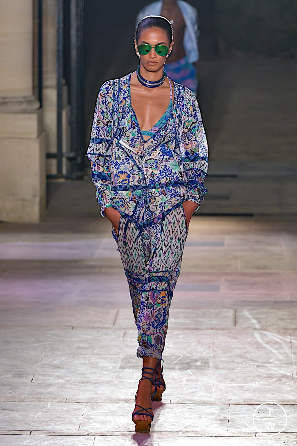 Fashion Week Paris Spring/Summer 2022 look 34 from the Isabel Marant collection 女装