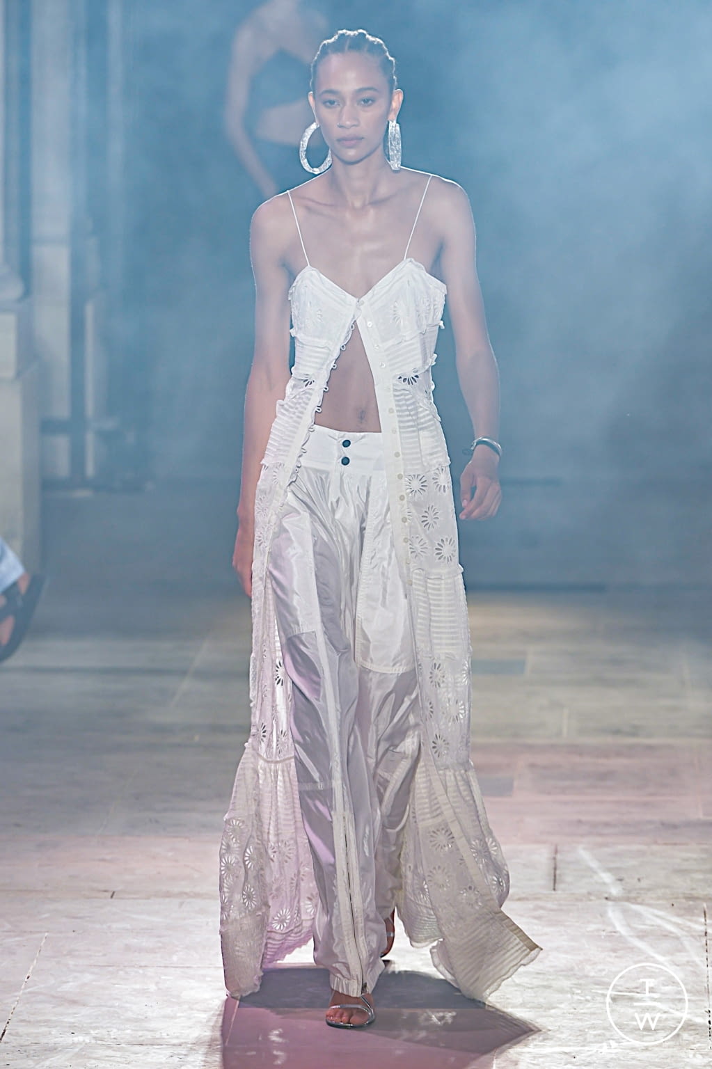 Fashion Week Paris Spring/Summer 2022 look 45 from the Isabel Marant collection 女装