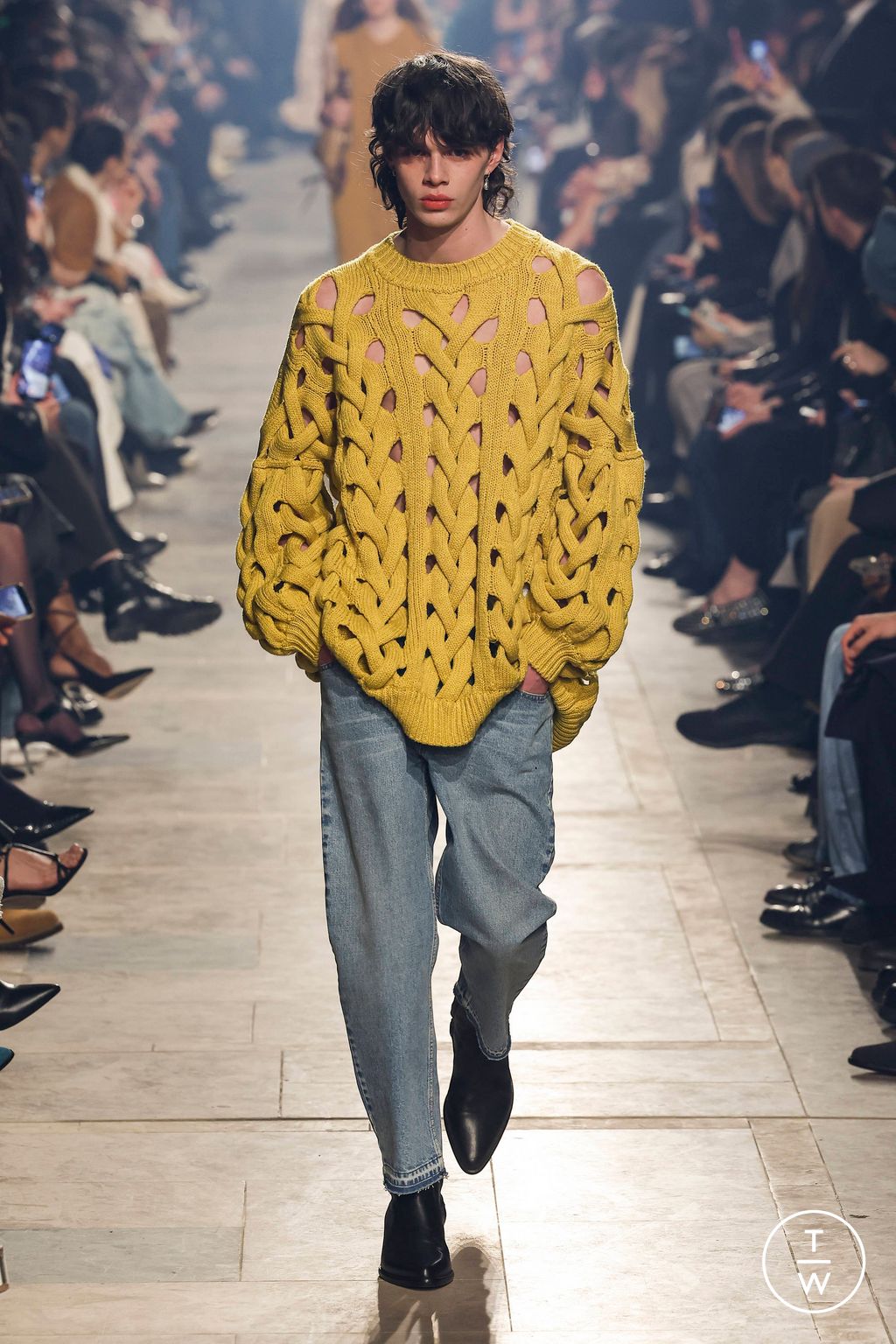 Fashion Week Paris Fall/Winter 2023 look 11 from the Isabel Marant collection 女装