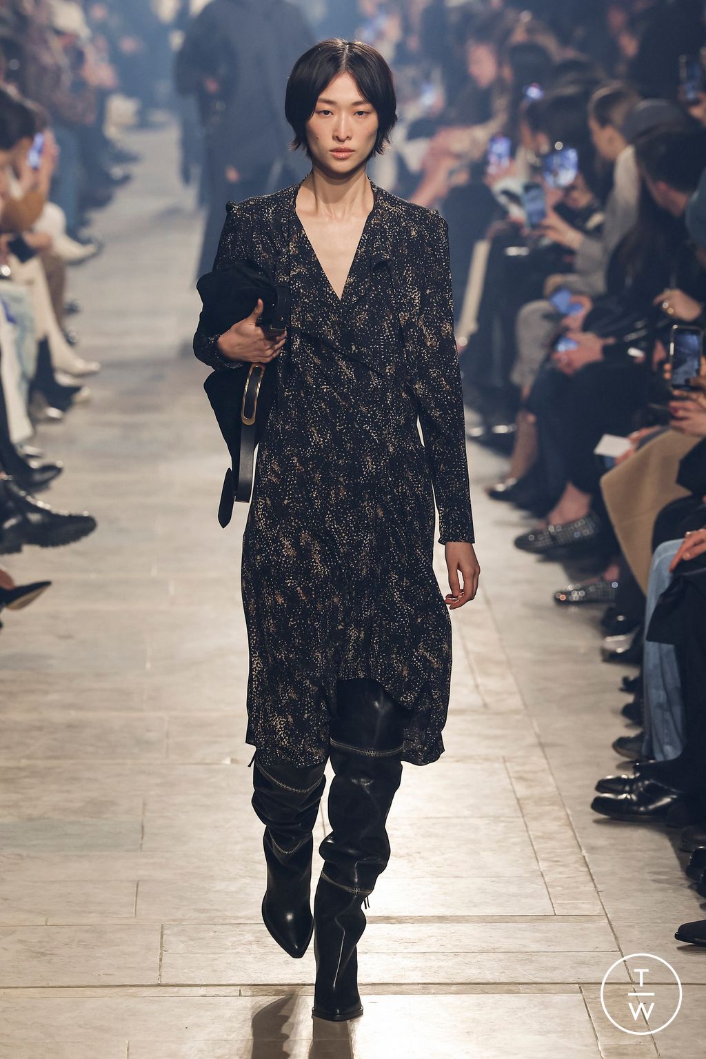 Fashion Week Paris Fall/Winter 2023 look 20 de la collection Isabel Marant womenswear
