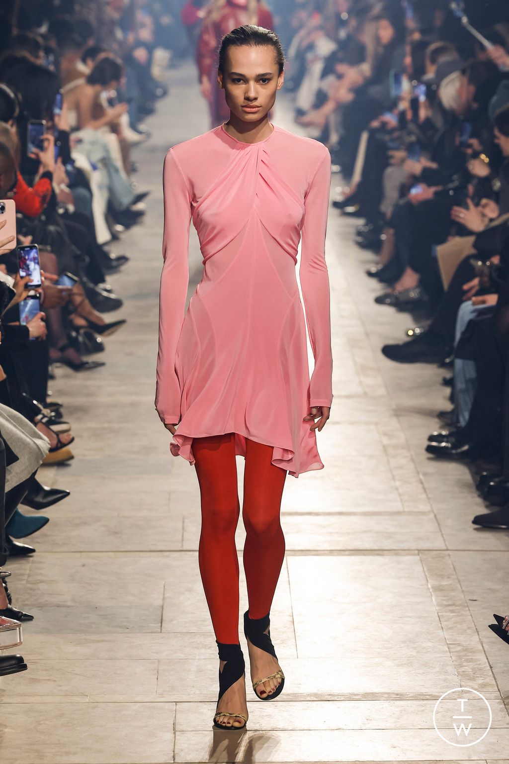 Fashion Week Paris Fall/Winter 2023 look 34 de la collection Isabel Marant womenswear