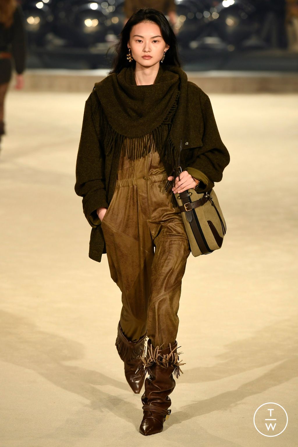 Fashion Week Paris Fall/Winter 2024 look 10 de la collection Isabel Marant womenswear
