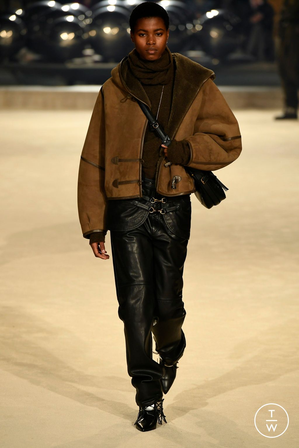 Fashion Week Paris Fall/Winter 2024 look 12 de la collection Isabel Marant womenswear