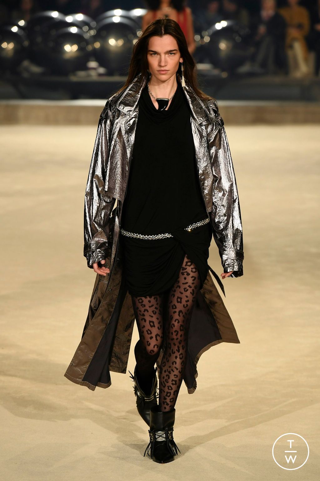 Fashion Week Paris Fall/Winter 2024 look 49 de la collection Isabel Marant womenswear