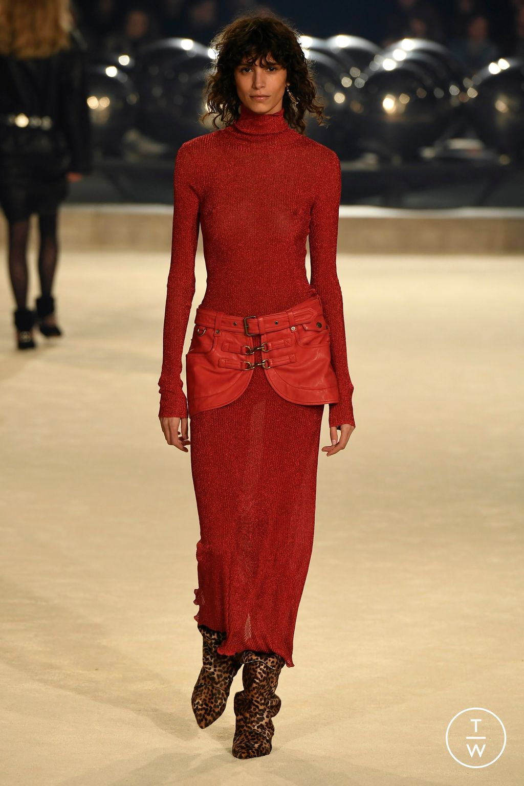 Fashion Week Paris Fall/Winter 2024 look 55 from the Isabel Marant collection 女装