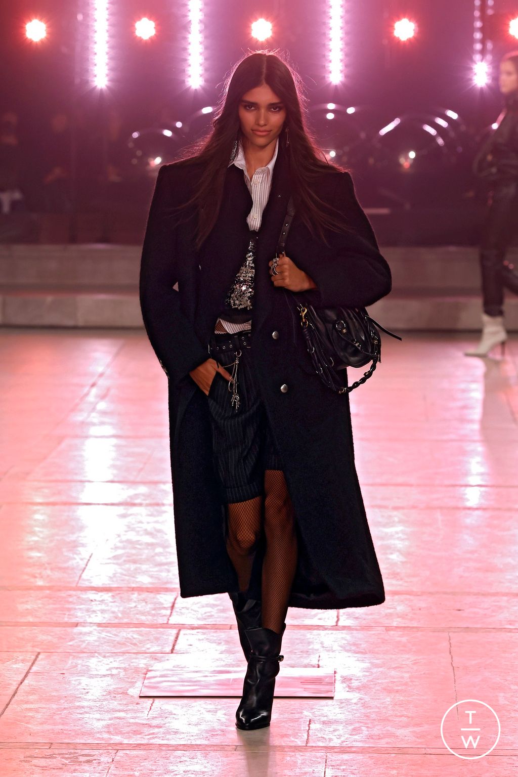 Fashion Week Paris Fall/Winter 2025 look 1 from the Isabel Marant collection 女装