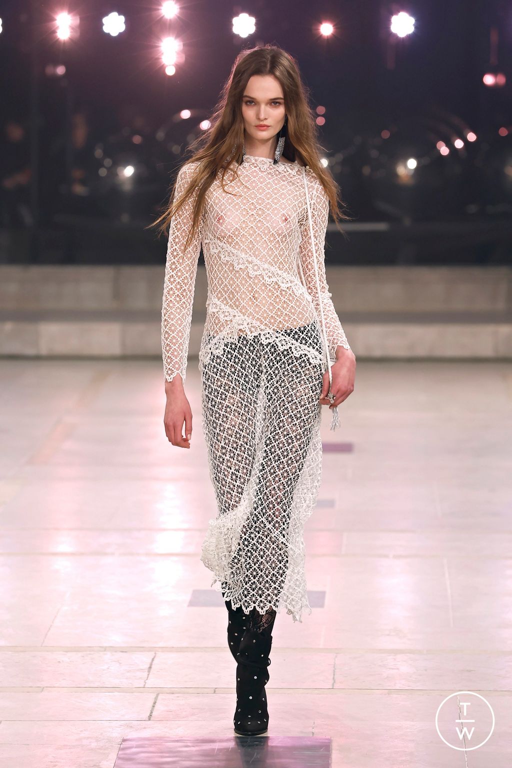 Fashion Week Paris Fall/Winter 2025 look 9 from the Isabel Marant collection womenswear
