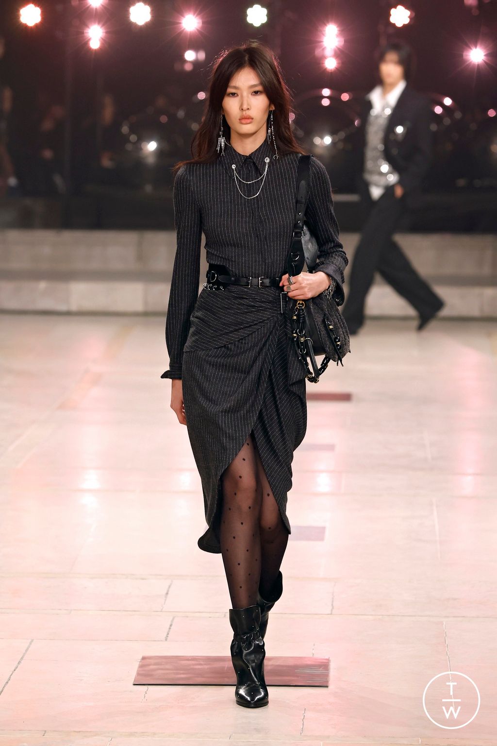 Fashion Week Paris Fall/Winter 2025 look 11 from the Isabel Marant collection womenswear