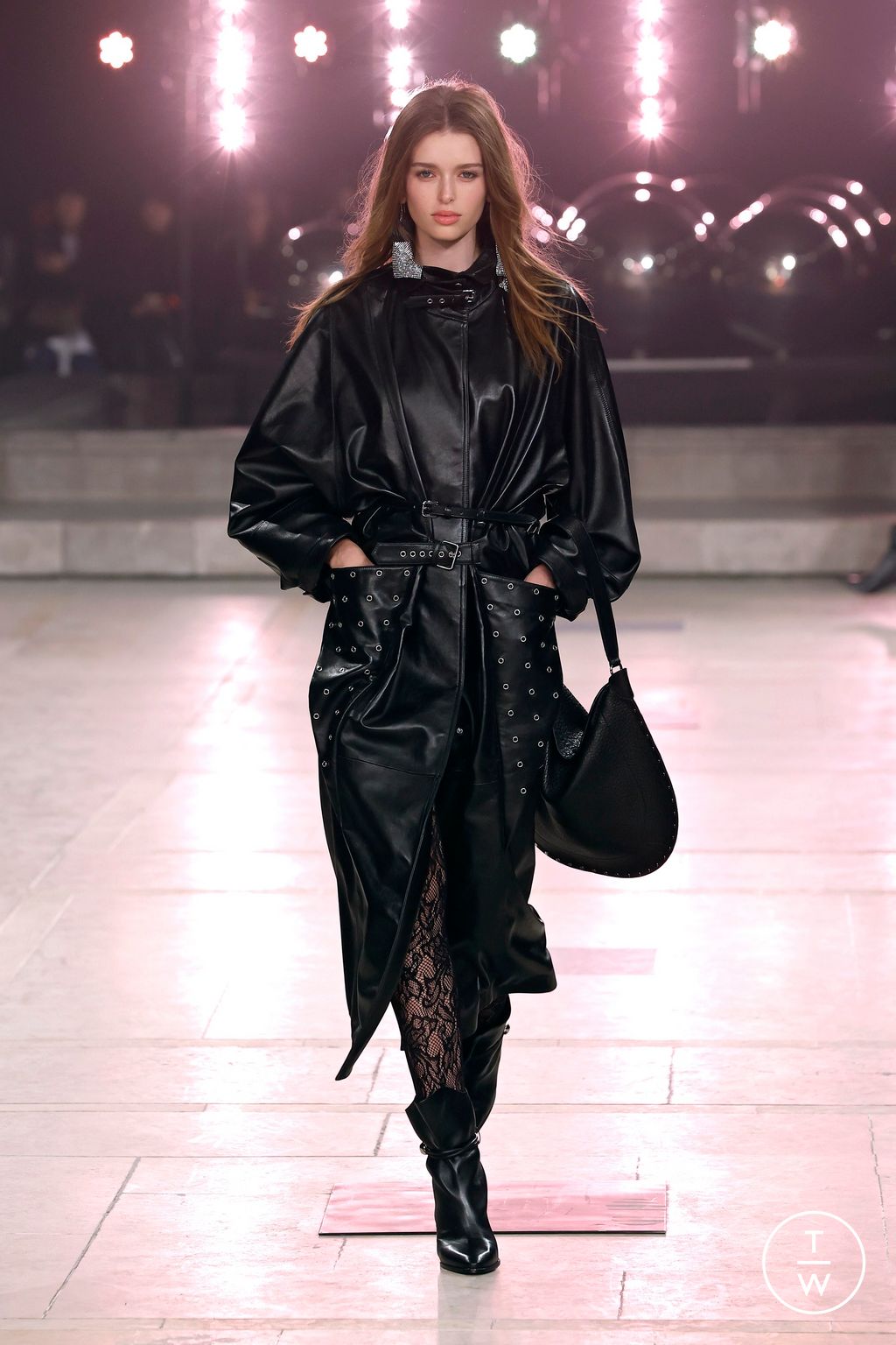 Fashion Week Paris Fall/Winter 2025 look 19 from the Isabel Marant collection womenswear