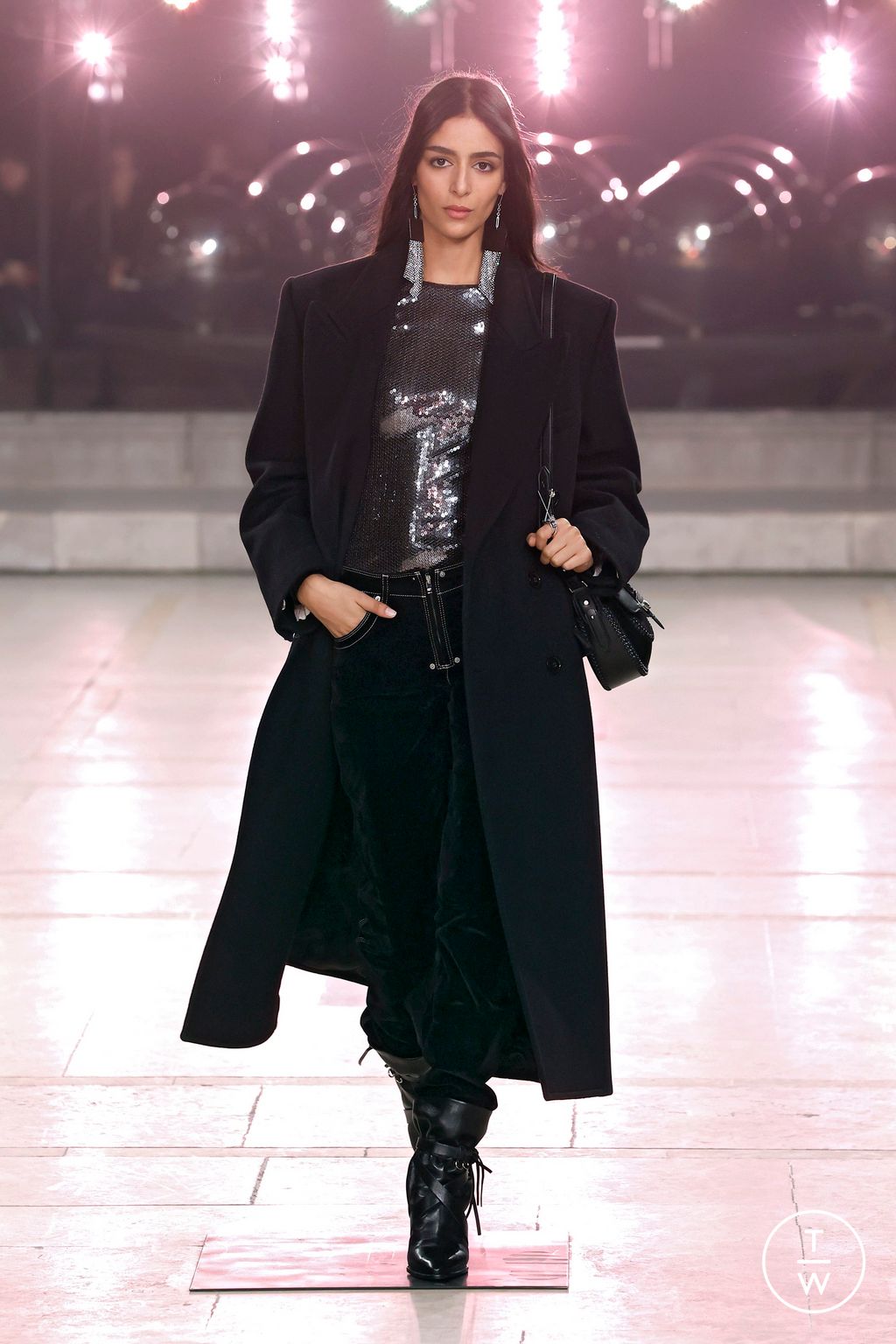 Fashion Week Paris Fall/Winter 2025 look 30 from the Isabel Marant collection womenswear