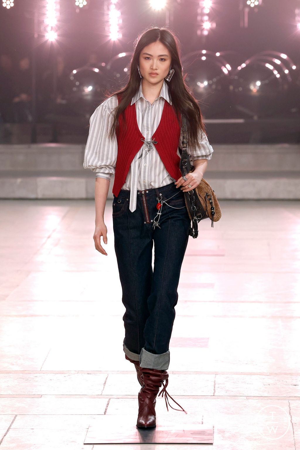 Fashion Week Paris Fall/Winter 2025 look 37 from the Isabel Marant collection womenswear