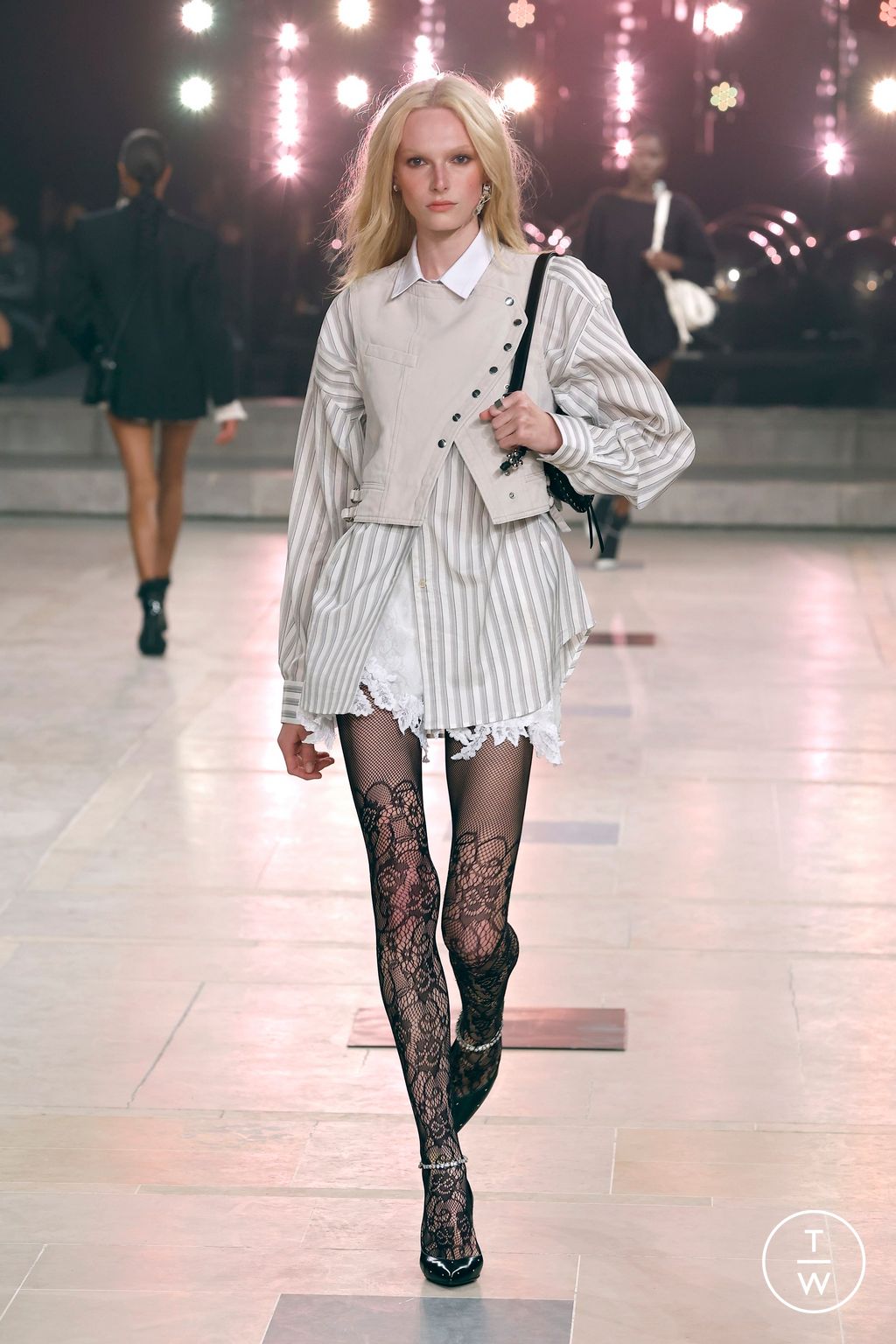 Fashion Week Paris Fall/Winter 2025 look 49 from the Isabel Marant collection womenswear