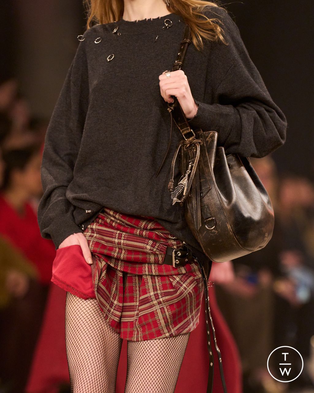 Fashion Week Paris Fall/Winter 2025 look 39 from the Isabel Marant collection womenswear accessories