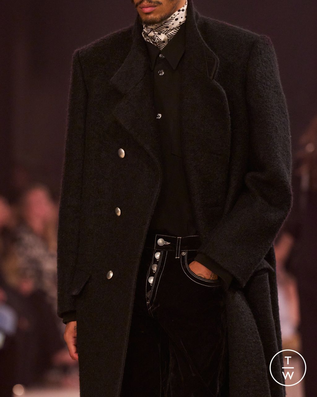 Fashion Week Paris Fall/Winter 2025 look 49 from the Isabel Marant collection womenswear accessories