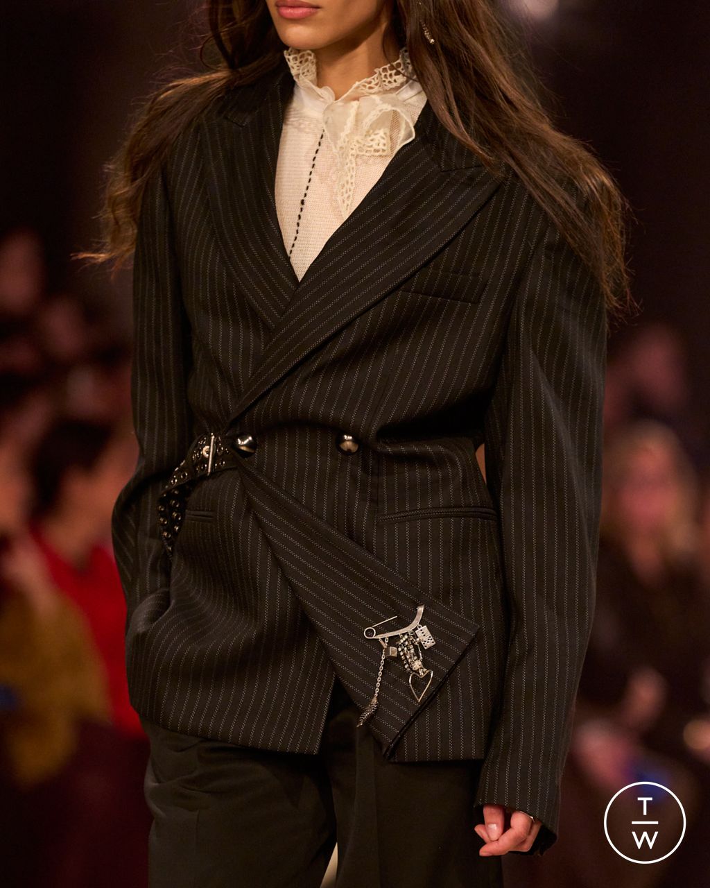 Fashion Week Paris Fall/Winter 2025 look 50 from the Isabel Marant collection womenswear accessories