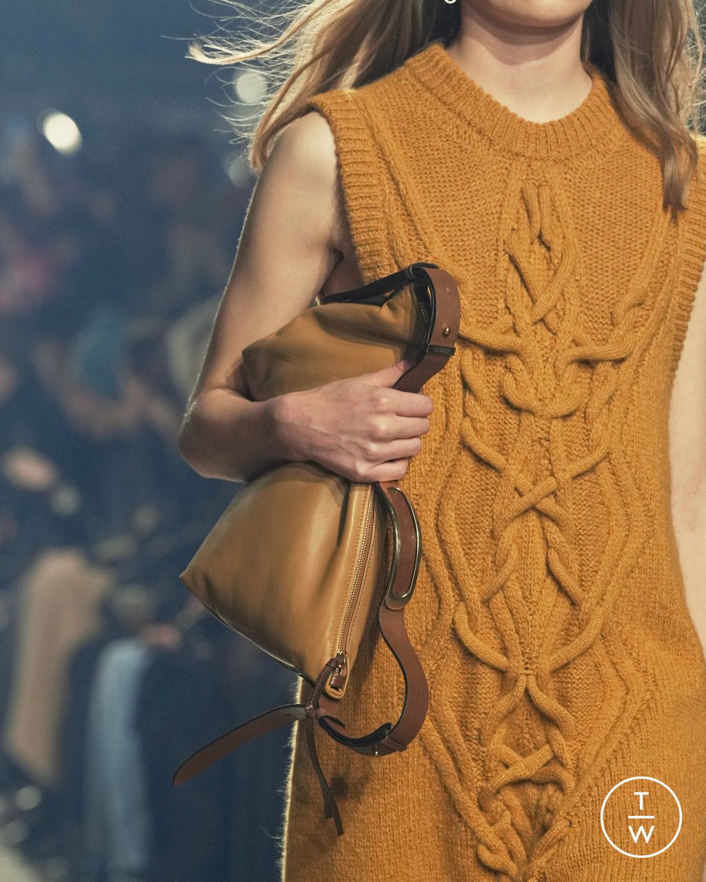 Fashion Week Paris Fall/Winter 2023 look 24 from the Isabel Marant collection womenswear accessories