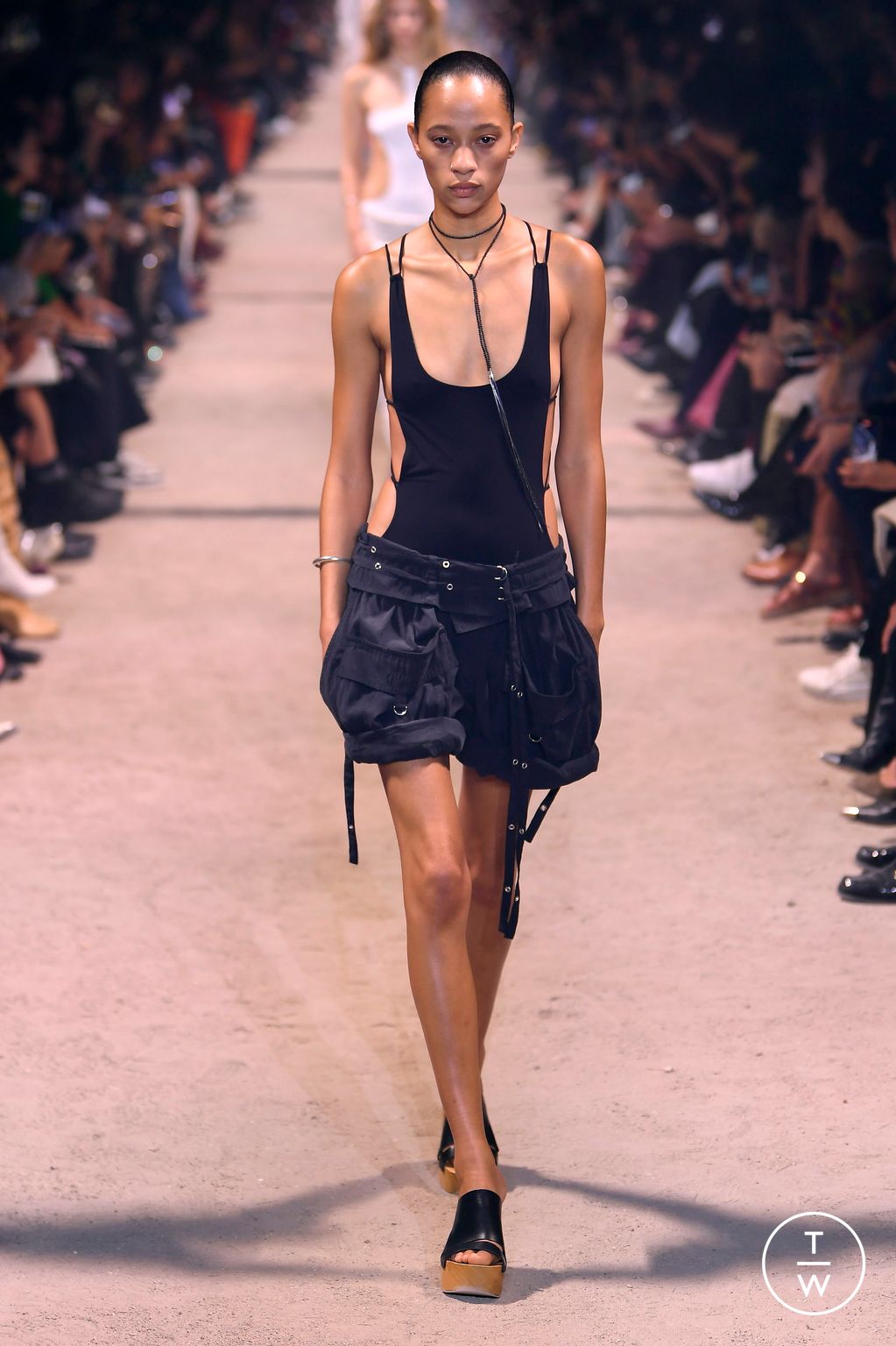 Fashion Week Paris Spring/Summer 2024 look 3 from the Isabel Marant collection womenswear