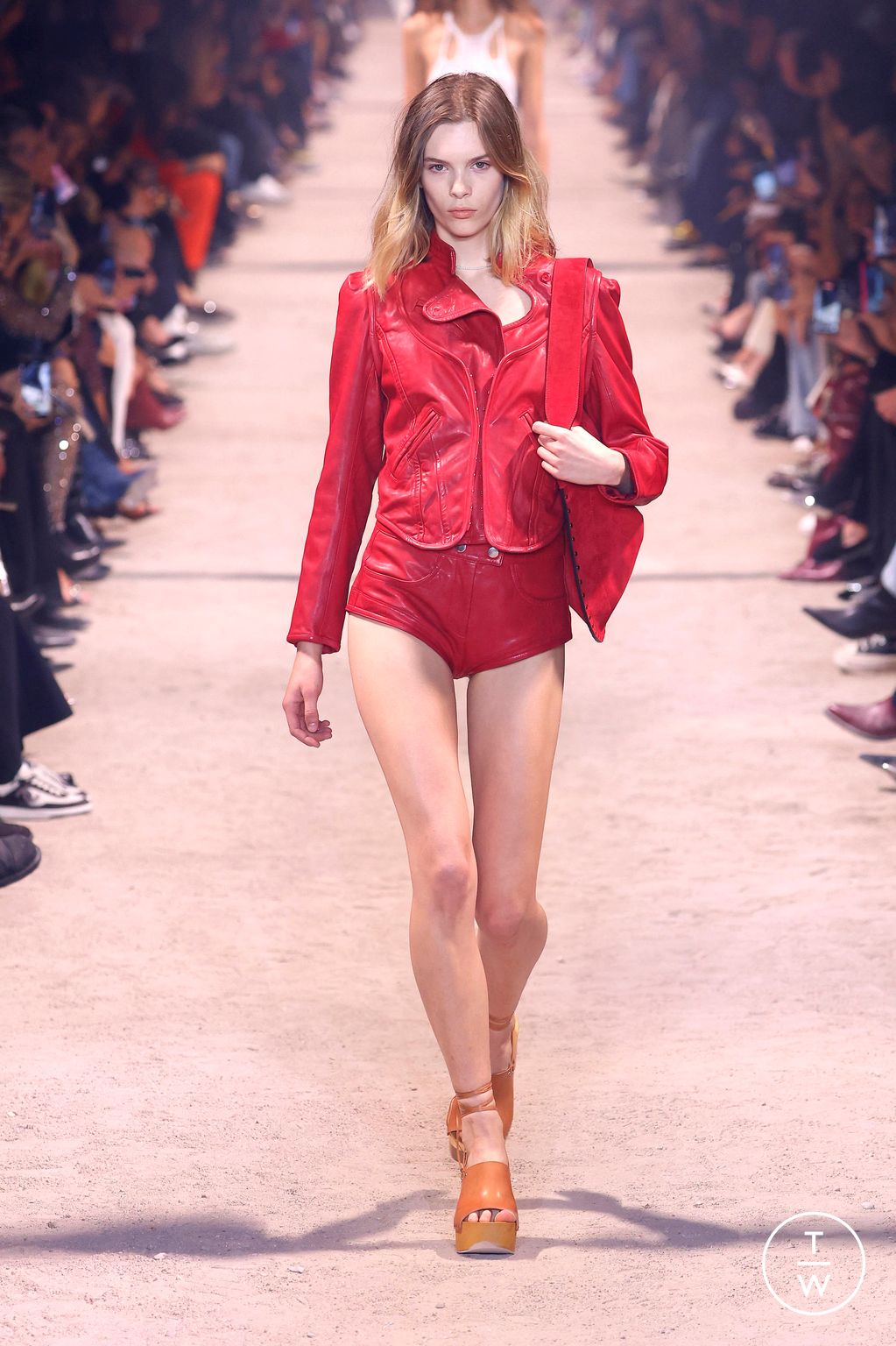 Fashion Week Paris Spring/Summer 2024 look 7 from the Isabel Marant collection 女装