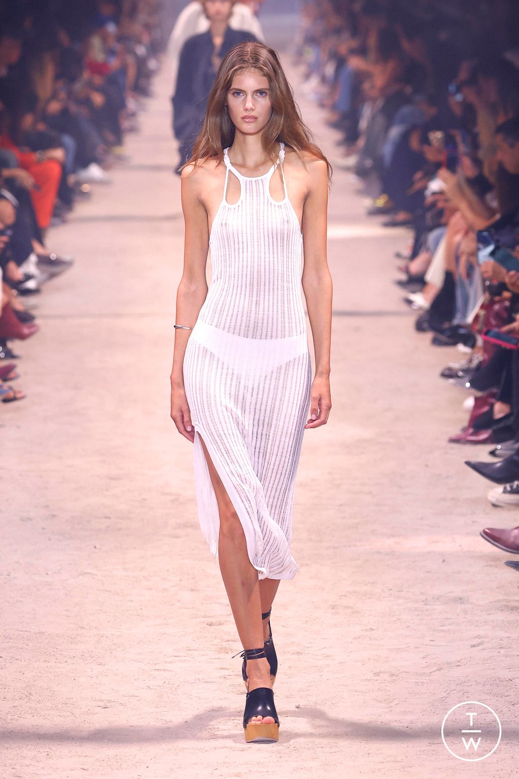 Fashion Week Paris Spring/Summer 2024 look 8 de la collection Isabel Marant womenswear