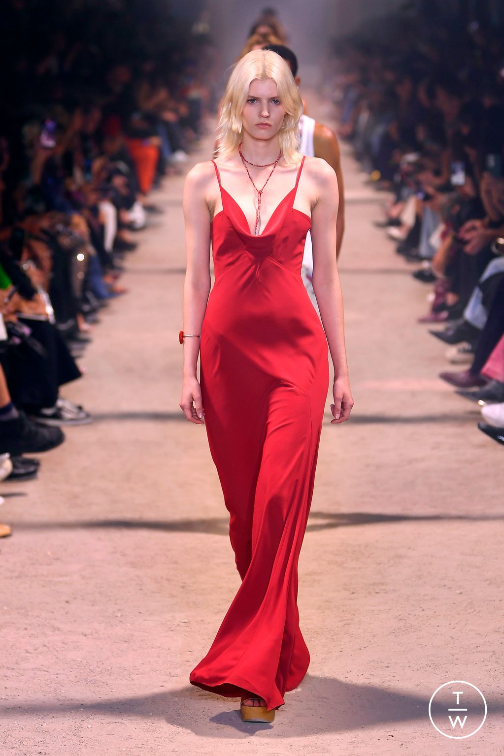 Fashion Week Paris Spring/Summer 2024 look 18 de la collection Isabel Marant womenswear