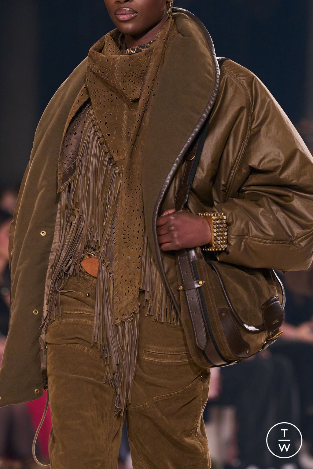 Fashion Week Paris Fall/Winter 2024 look 40 from the Isabel Marant collection womenswear accessories