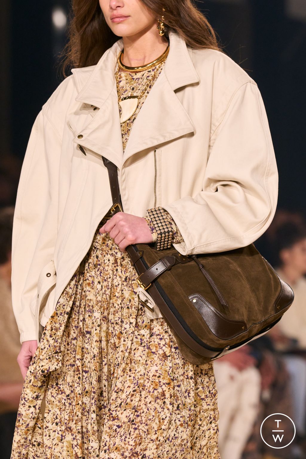 Fashion Week Paris Fall/Winter 2024 look 13 from the Isabel Marant collection womenswear accessories