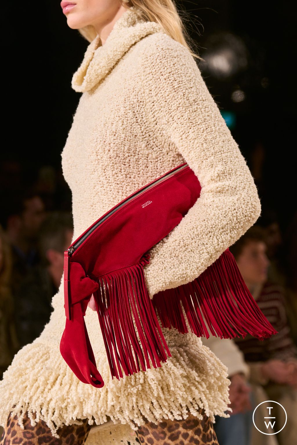 Fashion Week Paris Fall/Winter 2024 look 17 from the Isabel Marant collection womenswear accessories