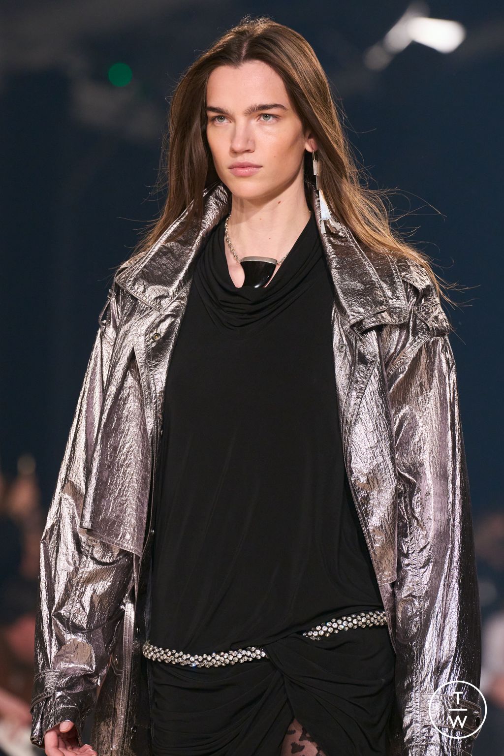 Fashion Week Paris Fall/Winter 2024 look 49 from the Isabel Marant collection 女装配饰