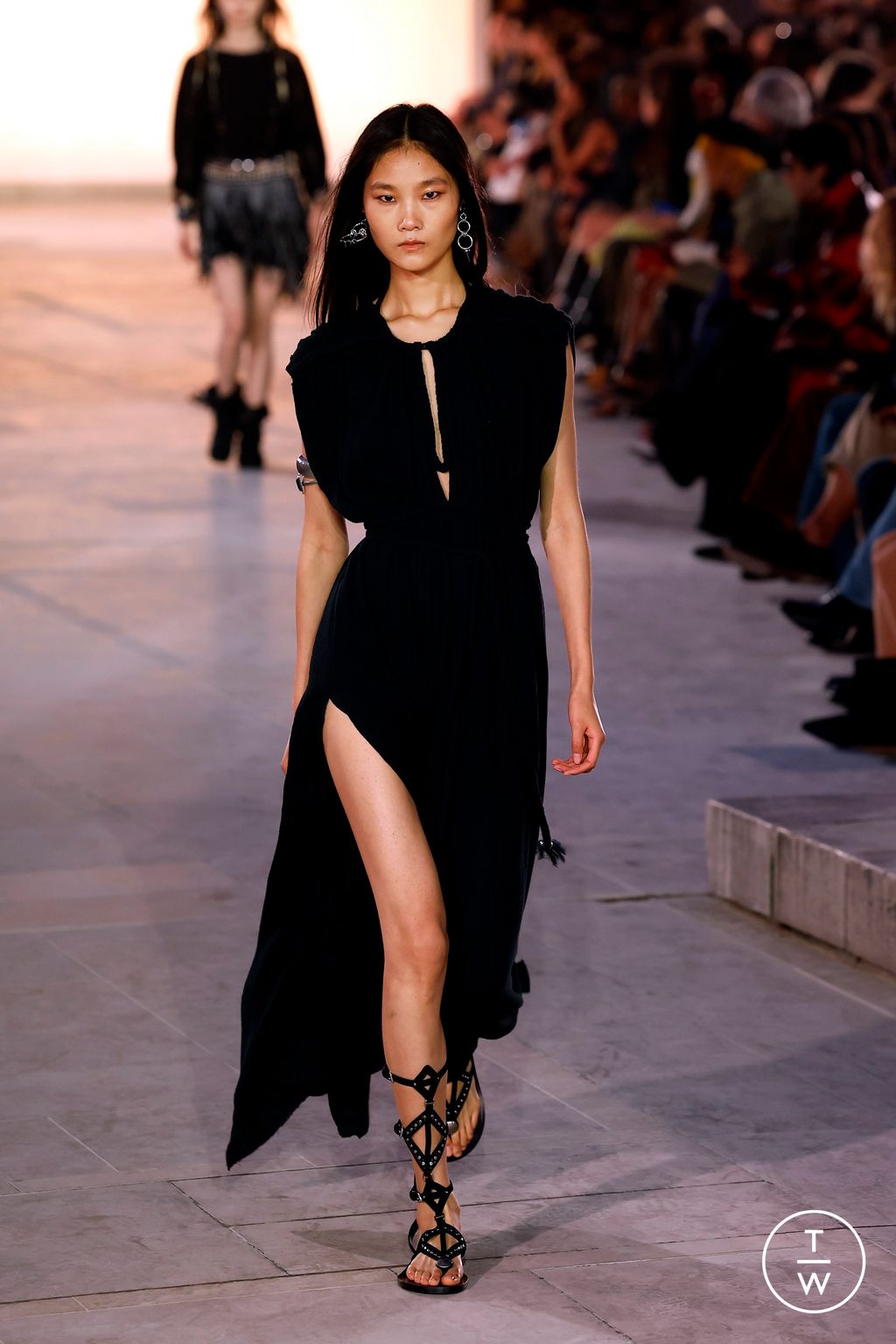 Fashion Week Paris Spring/Summer 2025 look 31 from the Isabel Marant collection womenswear