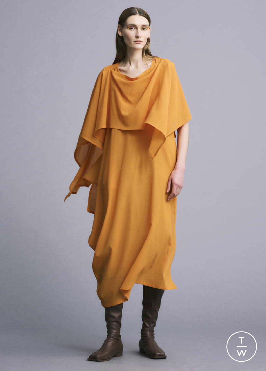 Fashion Week Paris Fall/Winter 2022 look 37 de la collection Issey Miyake womenswear