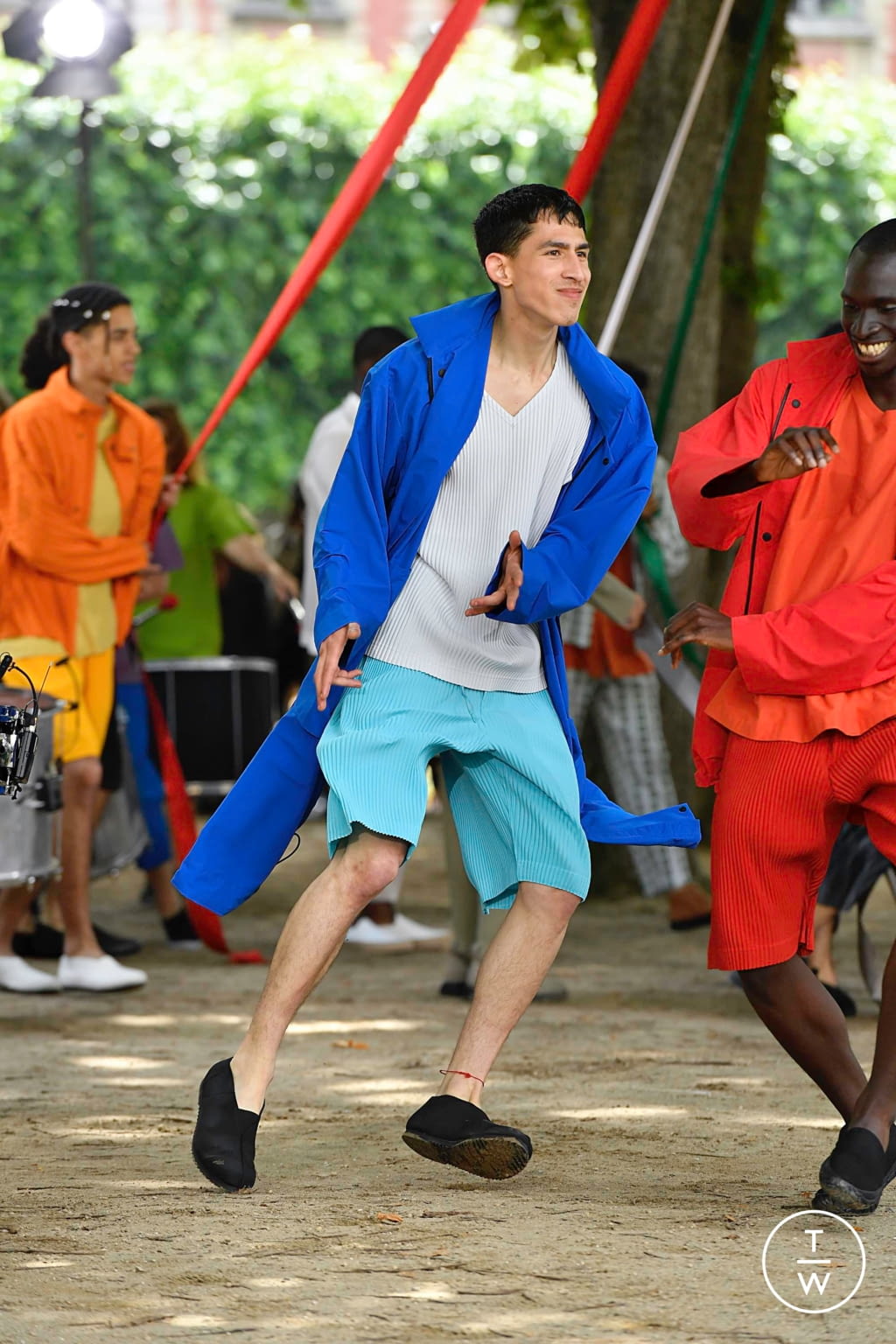 Fashion Week Paris Spring/Summer 2020 look 62 from the Issey Miyake Men collection menswear