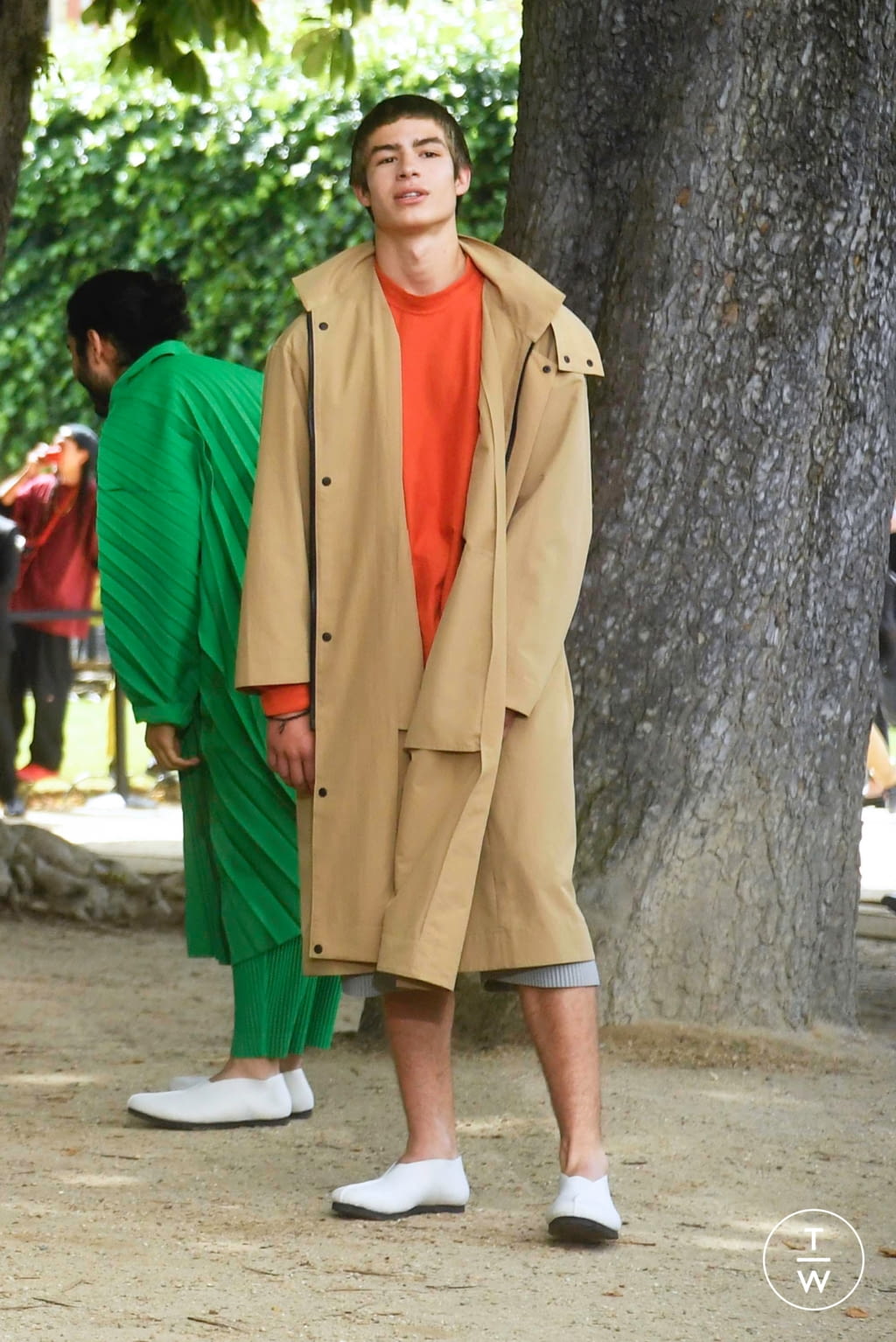 Fashion Week Paris Spring/Summer 2020 look 72 from the Issey Miyake Men collection menswear