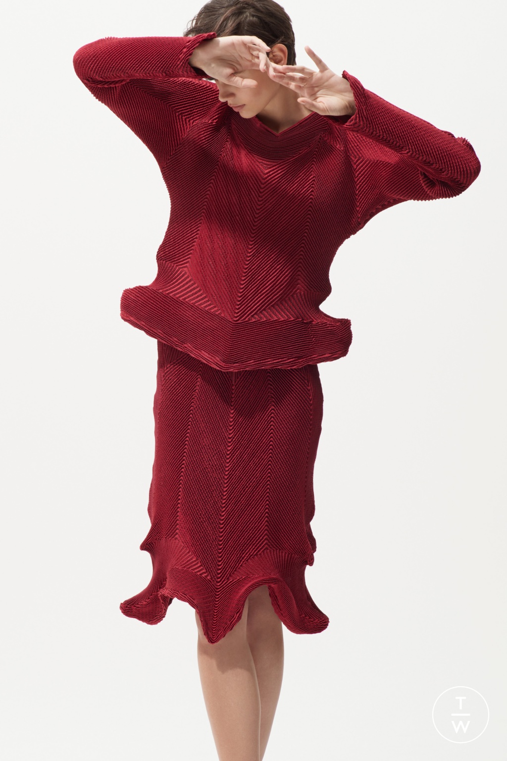 Fashion Week Paris Resort 2019 look 7 from the Issey Miyake collection womenswear