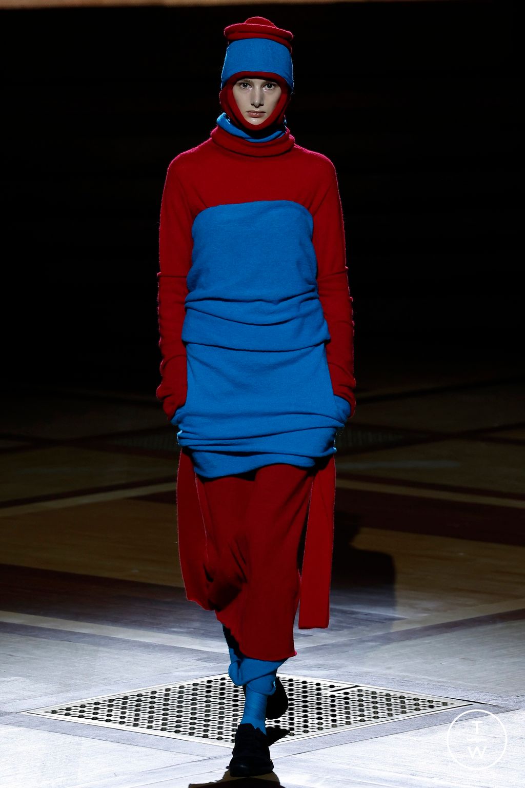 Fashion Week Paris Fall/Winter 2024 look 31 from the Issey Miyake collection 女装