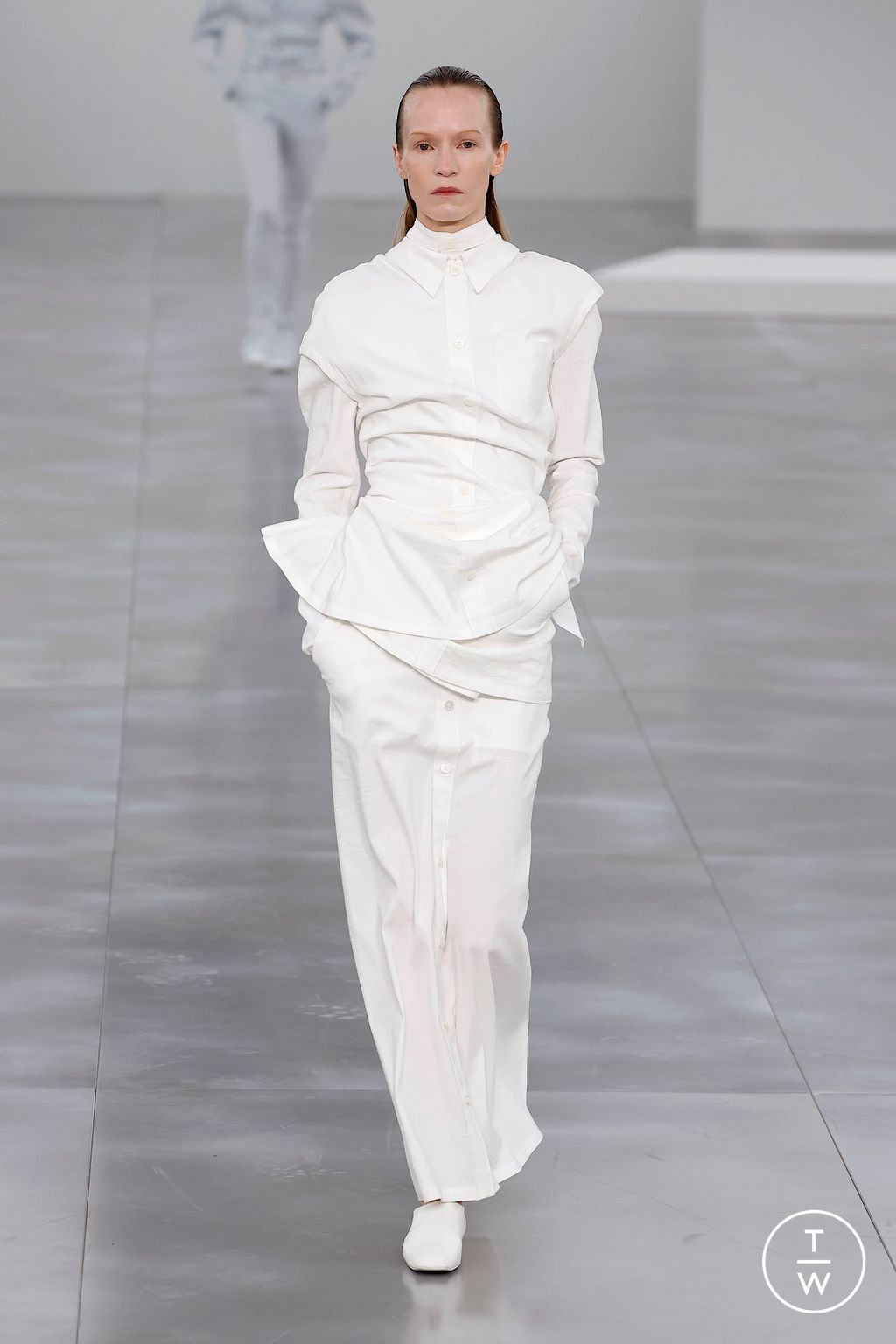 Fashion Week Paris Fall/Winter 2025 look 15 from the Issey Miyake collection 女装
