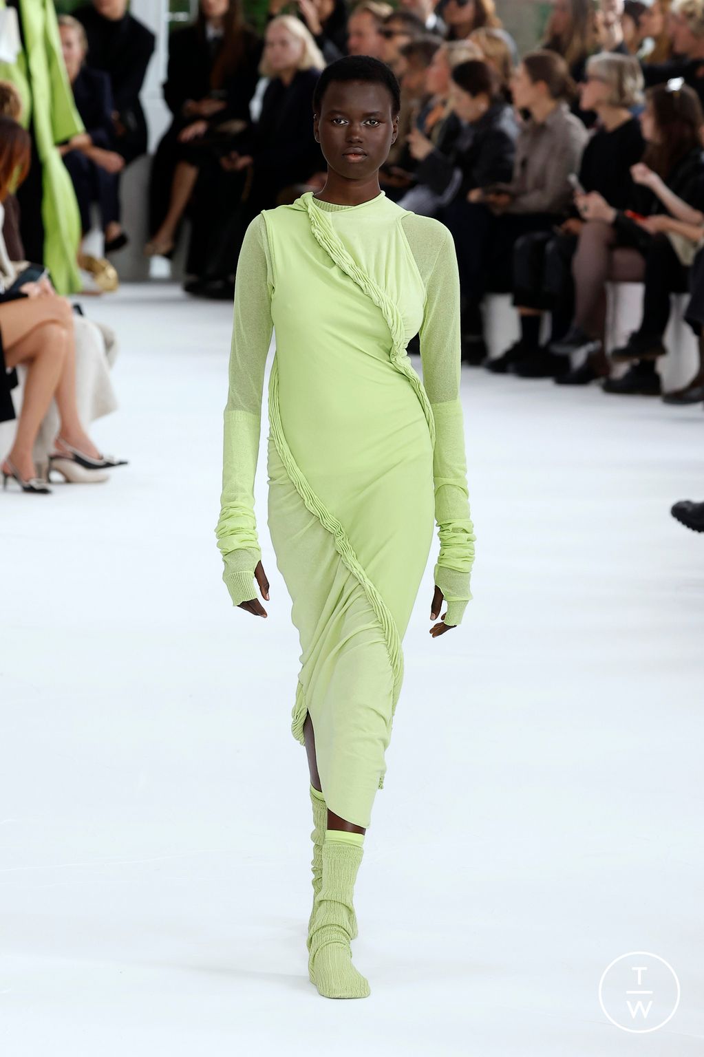 Fashion Week Paris Spring-Summer 2025 look 20 from the Issey Miyake collection womenswear