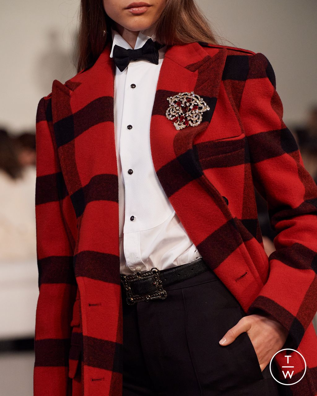 Fashion Week New York Fall/Winter 2022 look 30 from the Ralph Lauren collection 女装配饰