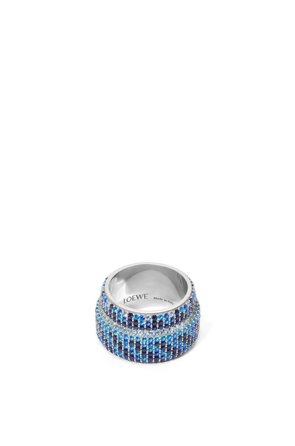 Fashion Week Paris Spring/Summer 2024 look 37 from the Loewe collection womenswear accessories